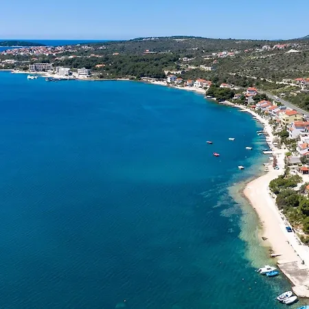 Apartment By The Sea Stupin Celine, - 21043 Rogoznica (Sibenik-Knin)