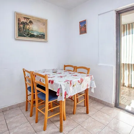 By The Sea Stupin Celine, - 21043 Apartment Rogoznica (Sibenik-Knin)