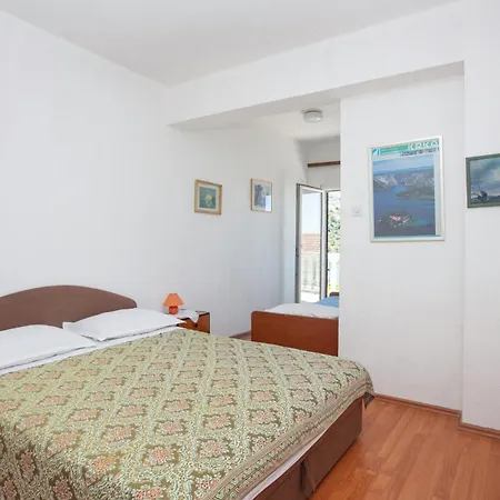 By The Sea Stupin Celine, - 21043 Apartamento *