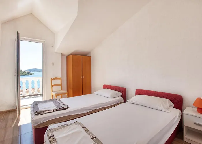 Apartment By The Sea Stupin Celine, - 21043 Rogoznica (Sibenik-Knin)