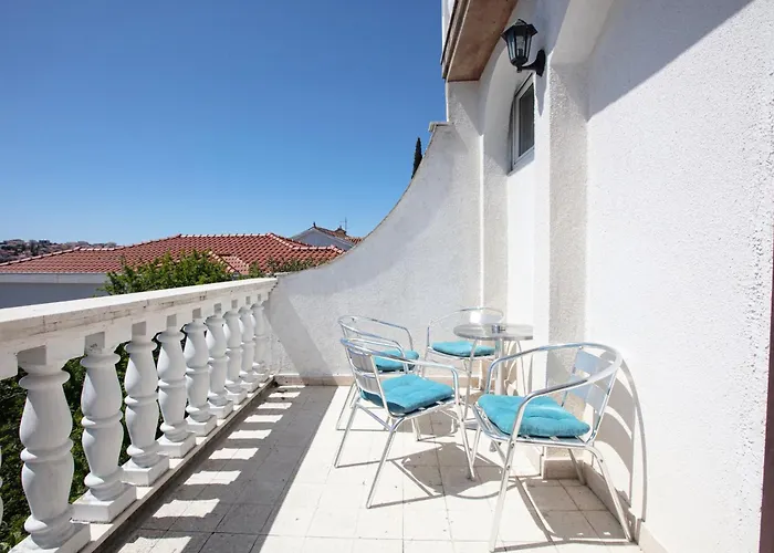 Apartment By The Sea Stupin Celine, - 21043 *